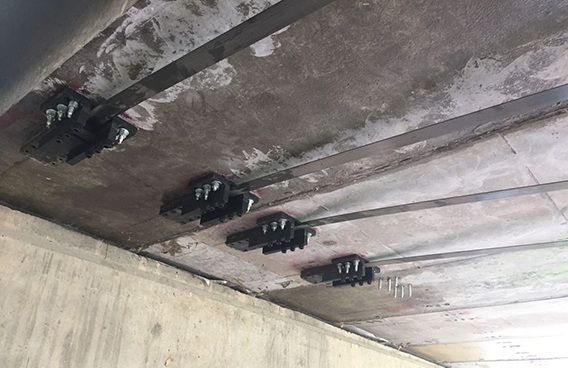 恒盛预应力碳纤维板反向张拉施工现场